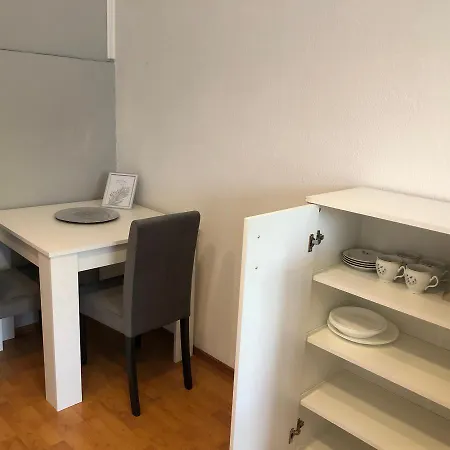 Sobe Kod Bolnice Paprikovac Homestay *