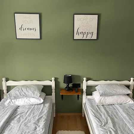 Sobe Kod Bolnice Paprikovac * באניה לוקה